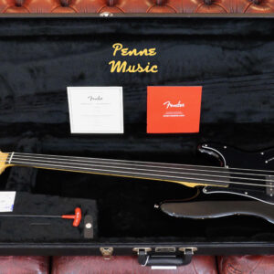 Fender Tony Franklin Fretless Precision Bass Black 1