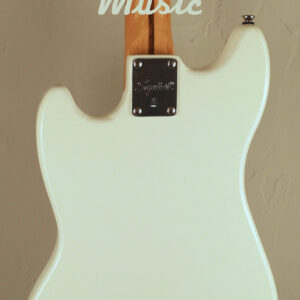 Squier by Fender Classic Vibe 60 Mustang Bass Olympic White 4