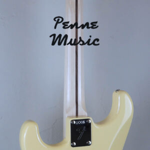 Fender Japan Yngwie Malmsteen Stratocaster Vintage White 2
