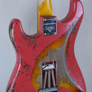 Fender Custom Shop Limited Edition 1961 Bone Tone Stratocaster Aged Fiesta Red over 3-Color Sunburst Super Heavy Relic 15/08/2024 6