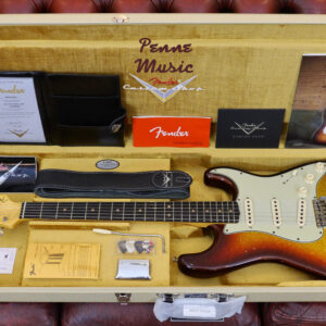 Fender Custom Shop Limited Edition 1963 Stratocaster Sparkle 3-Color Sunburst Journeyman Relic 06/09/2024 1