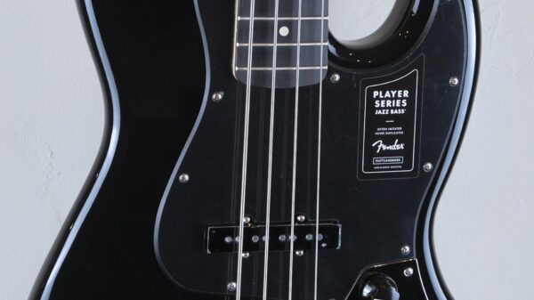 Fender Limited Edition Player Jazz Bass Ebony Fingerboard Black 0149901506 custodia Fender omaggio