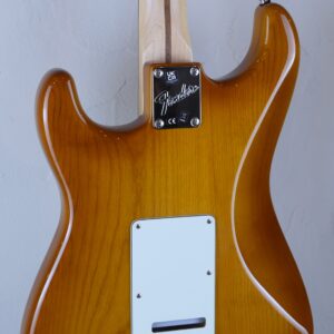 Fender American Performer Stratocaster 2021 Honey Burst 4