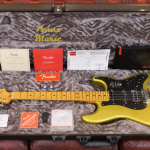 Fender American Ultra II Stratocaster HSS Solar Flare 1