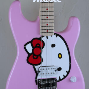 Squier by Fender x Hello Kitty Stratocaster Pink #138 + Gig Bag + Fuzz Pedal + Strap + Cable + Pick Tin 3