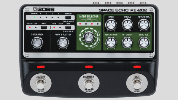 Boss RE-202 Space Echo classico suono di eco a nastro con testine multiple